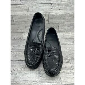 SAS Black Leather Loafers Women Comfort Slip On Shoes Crocodile Embossed Sz 8.5N